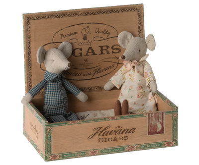 Grands parents souris dans une boite de cigares- MAILEG 17-3303-00 5707304129967